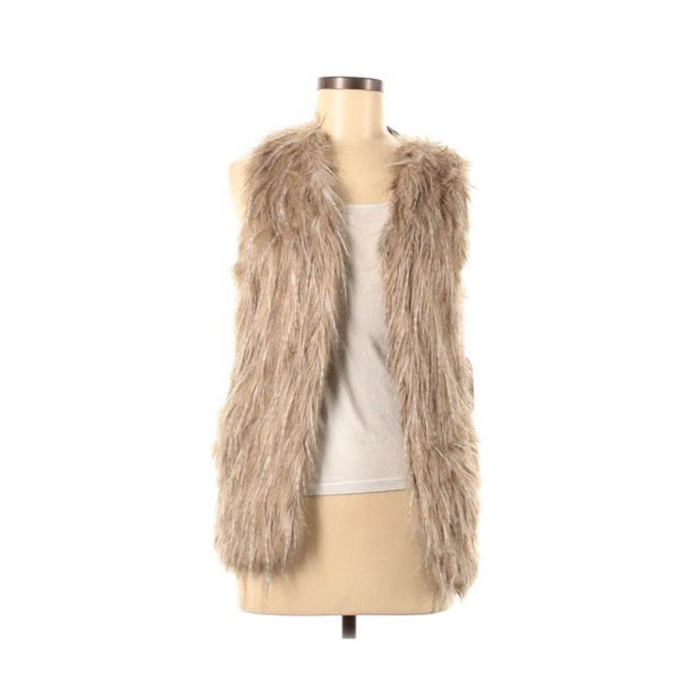 NWT SEBBY COLLECTION Women's Faux FUR Vest